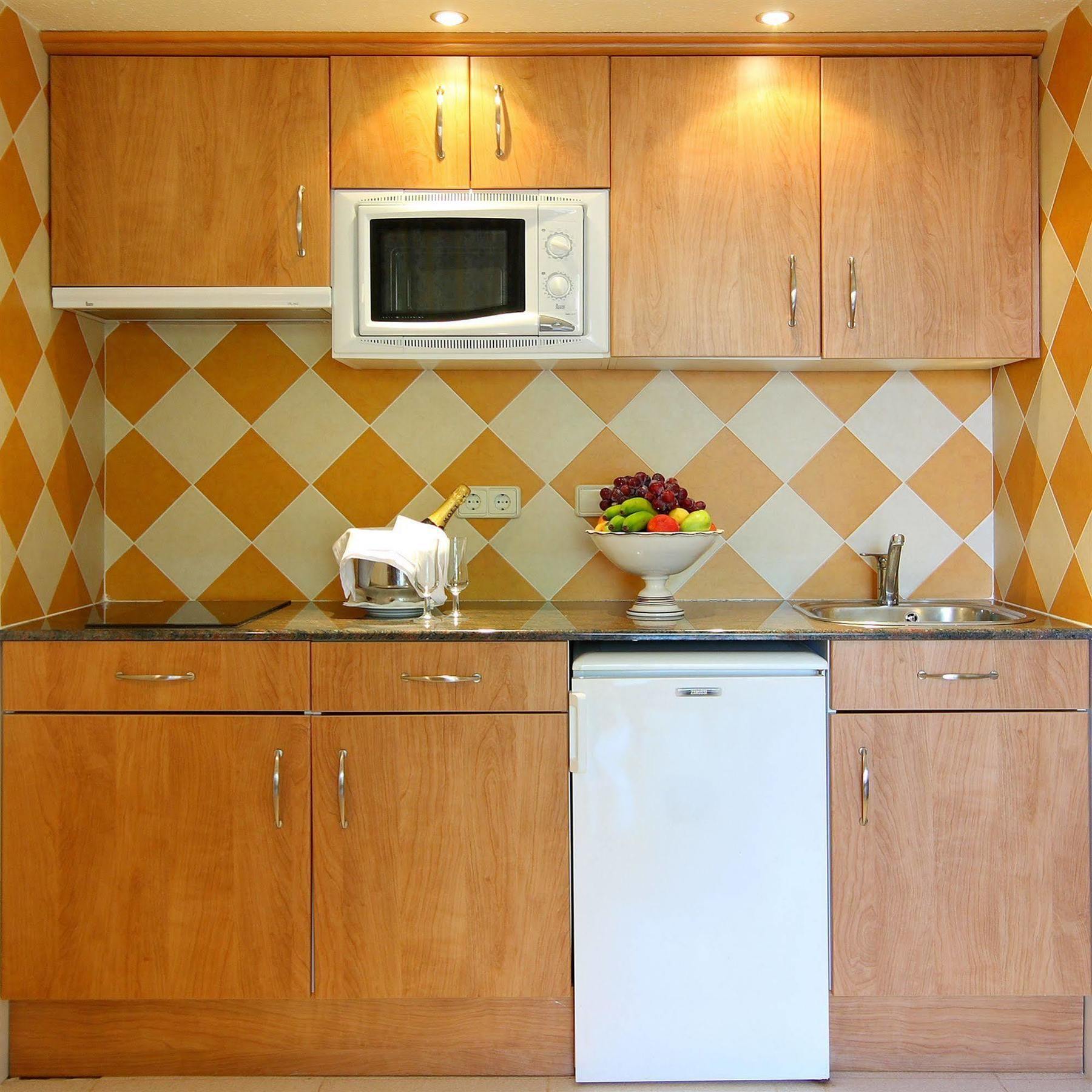 Son Bou Apartments מראה חיצוני תמונה