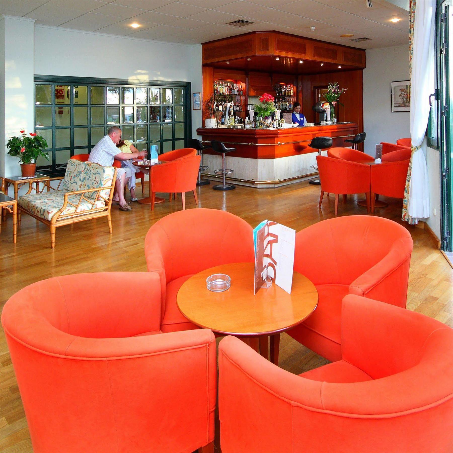 Son Bou Apartments מראה חיצוני תמונה